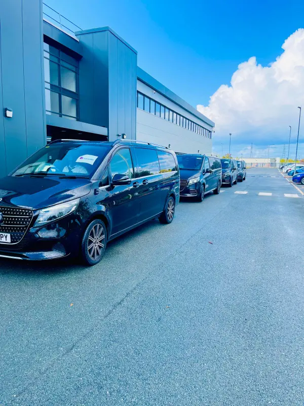 Mercedes V-Class chauffeur car ready for an hourly chauffeur hire booking in Manchester